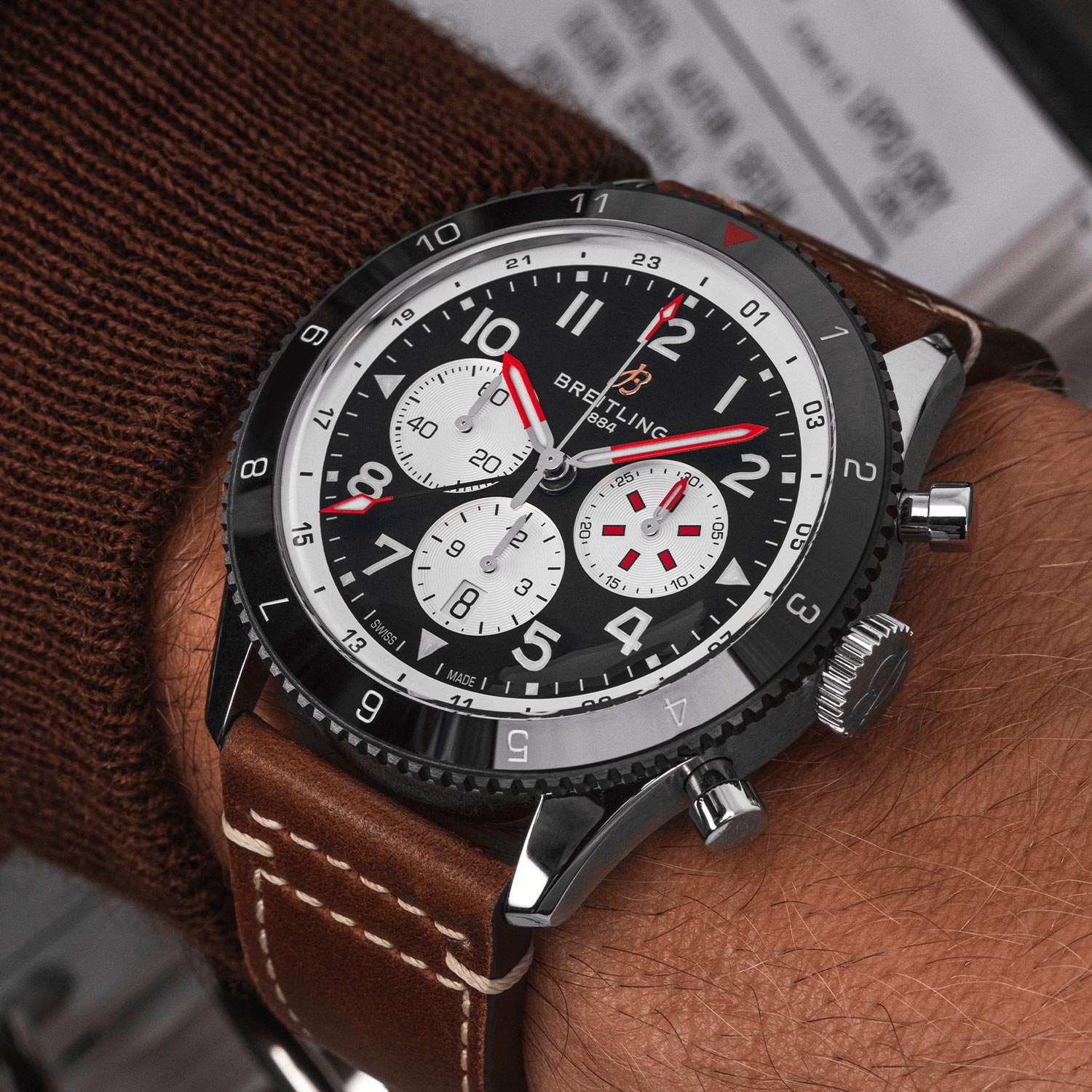 SG_Product_Breitling_Super_AVI_BO4_Chronograph_Steel_Black_4