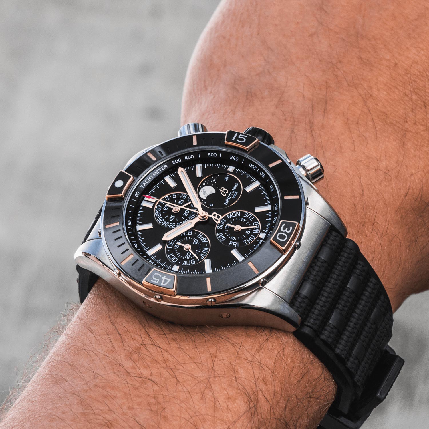 SG_Product_Breitling_Super_Chronomat_44_Four_Year_Calendar_Steel_Red_Gold_Black_4